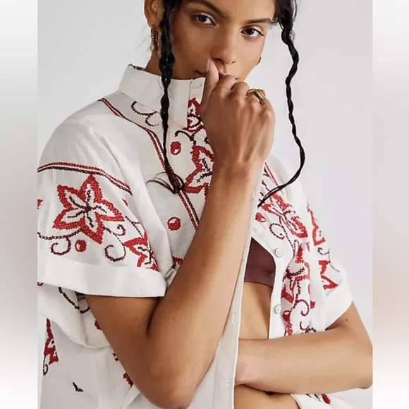 Free People We the Free Wildflower Embroidered Top Cuffed Sleeve Button Down Top - Picture 2 of 6